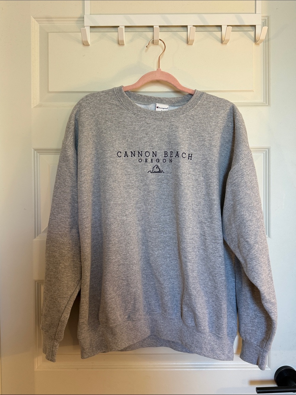 Cannon Beach Oregon Embroidery Champion Crewneck Sweatshirt SZ L